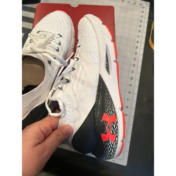 NIB Men's Under Armour HOVR Phantom 2 CG Reactor size 9.5 - Picture 9 of 10